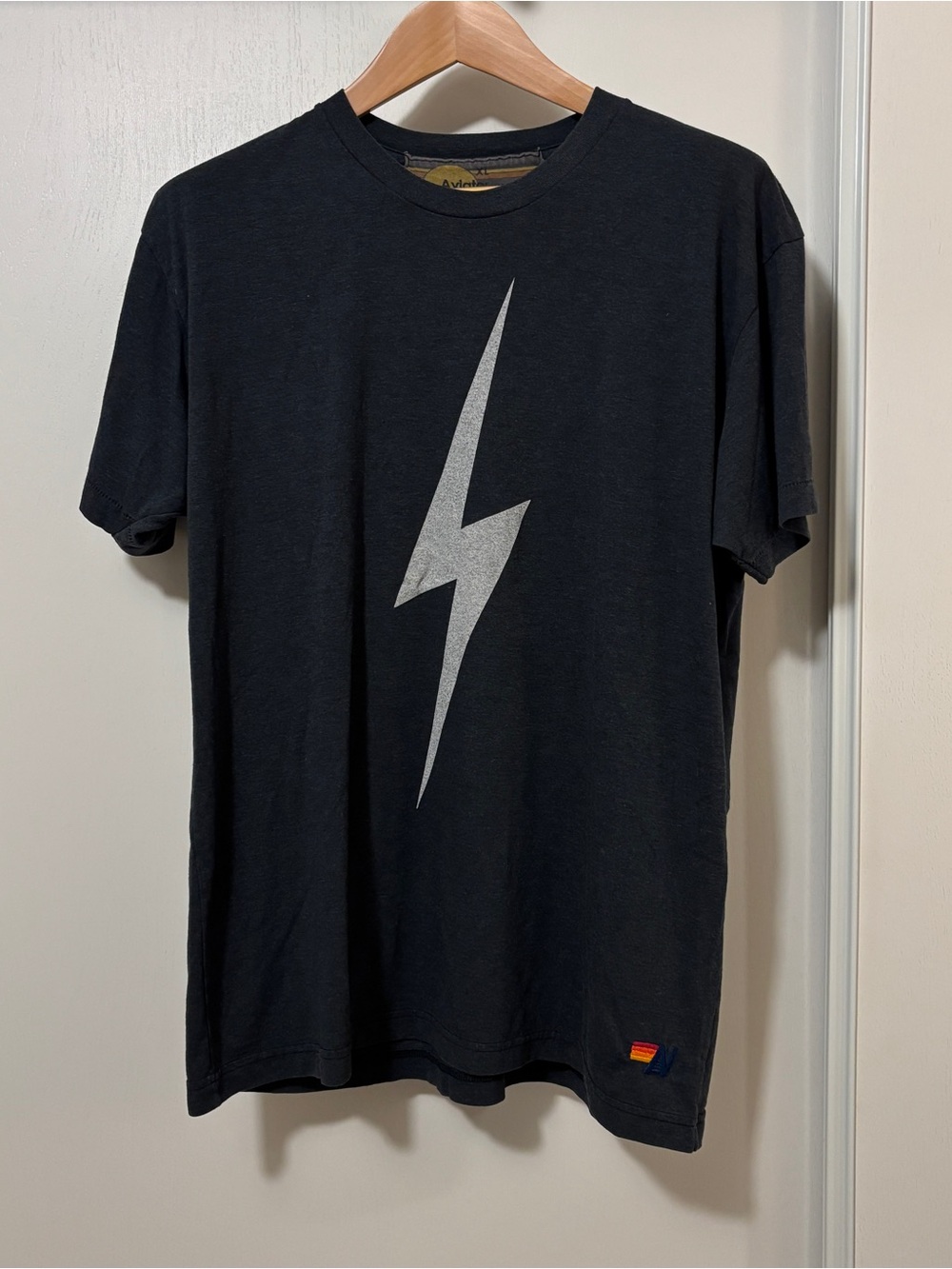 Aviator Nation Mens Grey Tee Size XL Lightning Bolt Elevated Basic Gorpcore Y2K - Picture 1 of 6